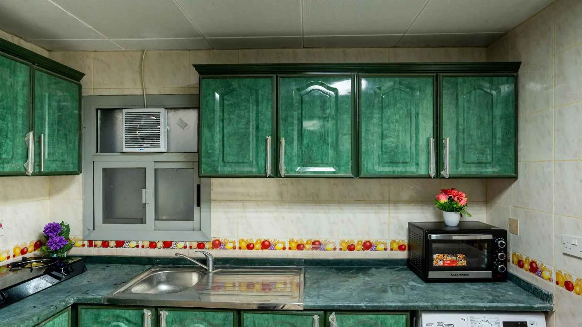 Homestay Baith Al Jannah L L C - Working Professional - Peaceful Daily And Weekly Room Abu Dhabi
